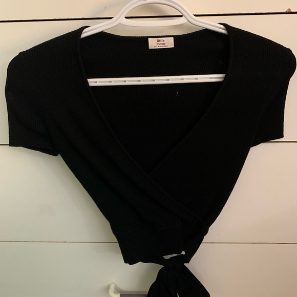 Aritzia Prunella Black Top (xs) - Picture 3 of 3